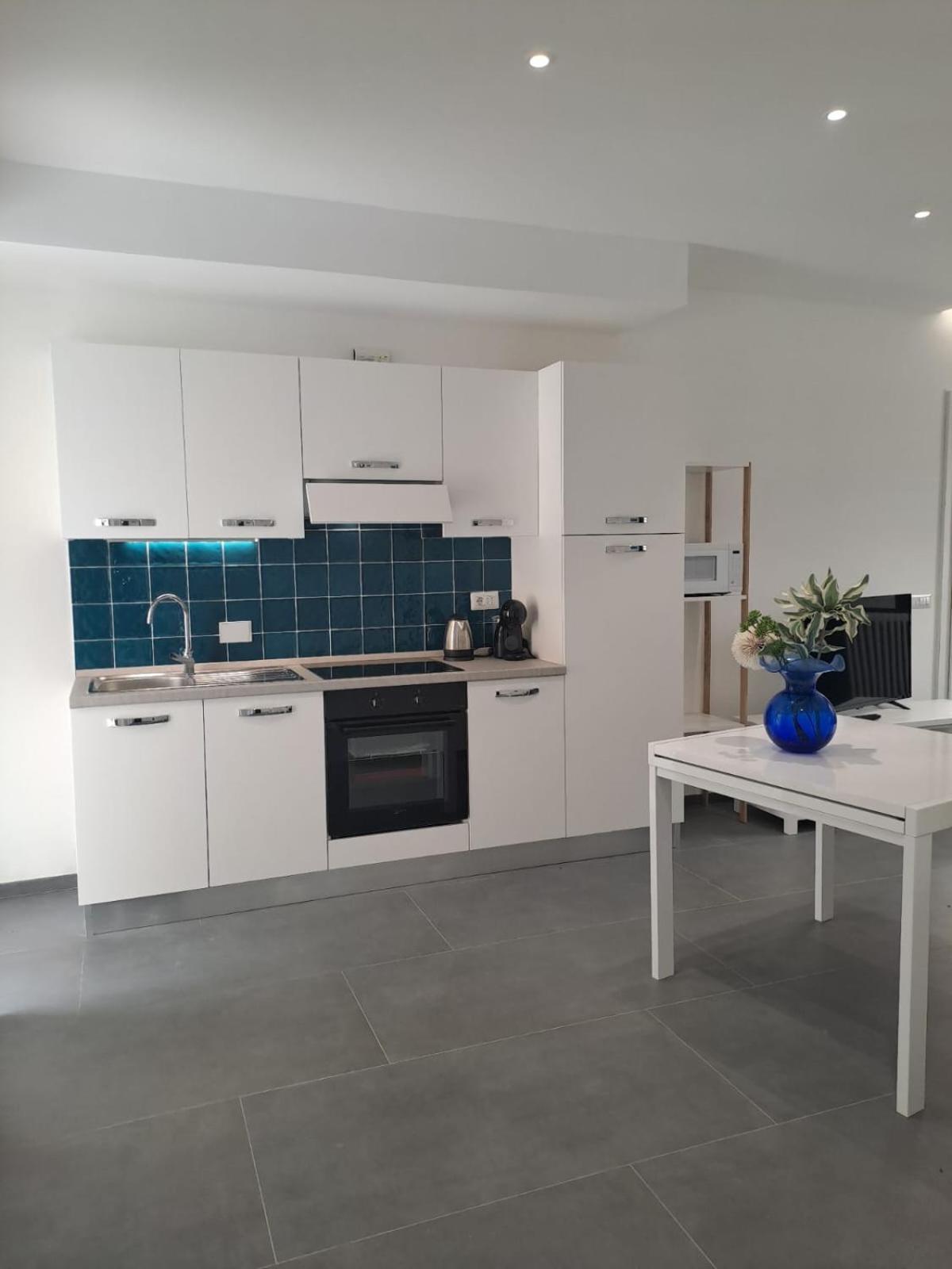 Sirene452 - Apartment - Торваяника Екстериор снимка